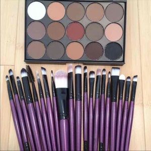 New 20pcs brushes set + eyeshadow